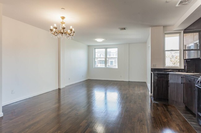 Foto del edificio - 2421 Ocean Ave