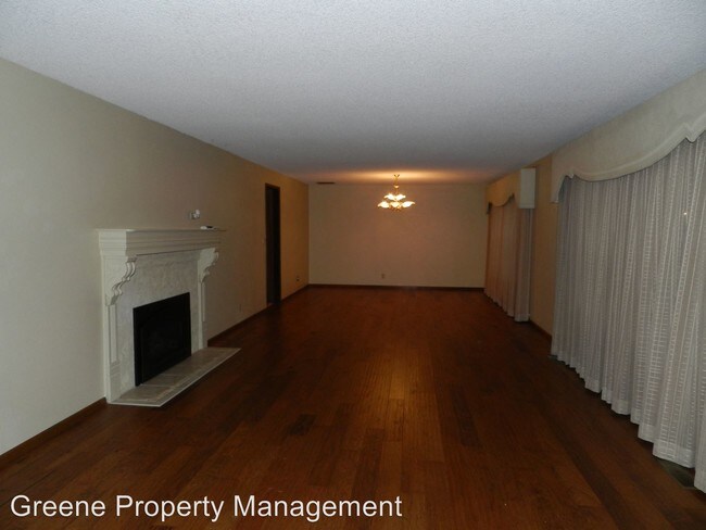 Building Photo - 1146 Mountain Aire Dr SE