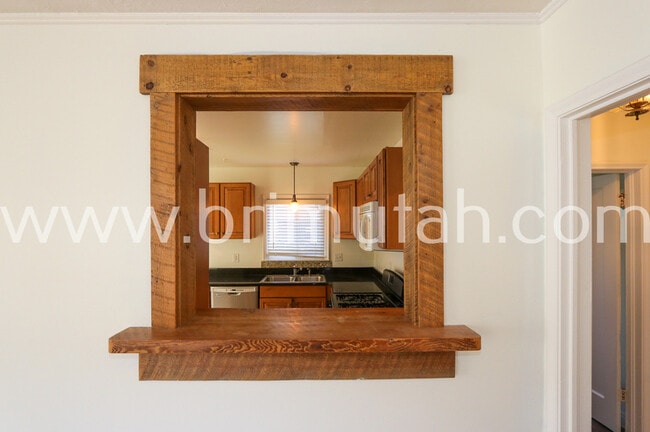 Building Photo - 2630 S 1100 E