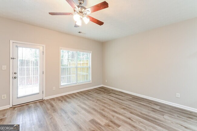Foto del edificio - 770 Brookside Parc Ln
