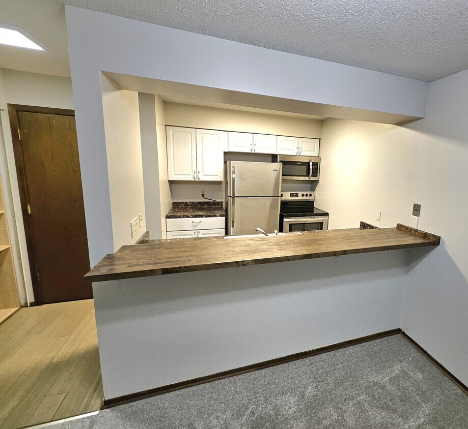 Foto del edificio - 3200 Virginia Ave S