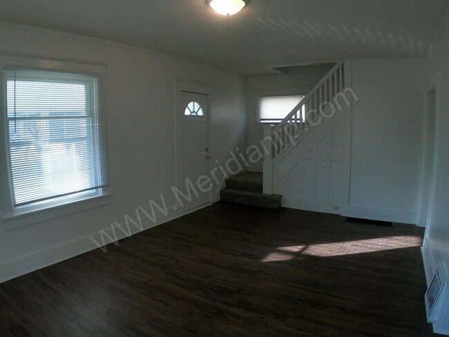 Building Photo - 4225 S Calhoun St