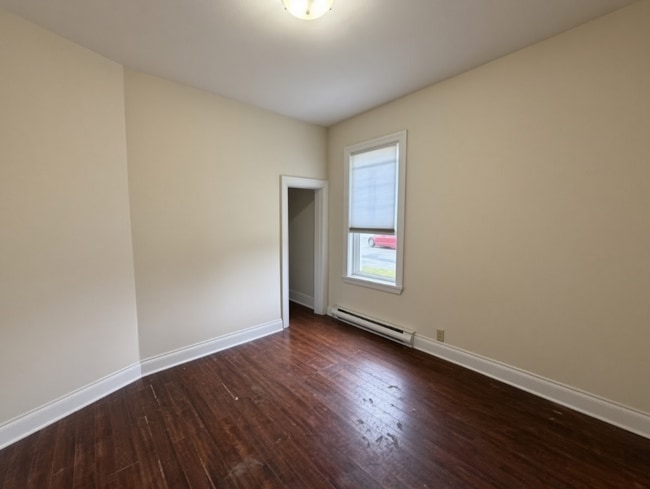Building Photo - 539 Union St