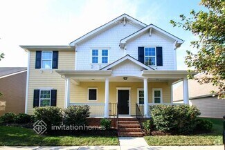 Building Photo - 16141 Spruell St