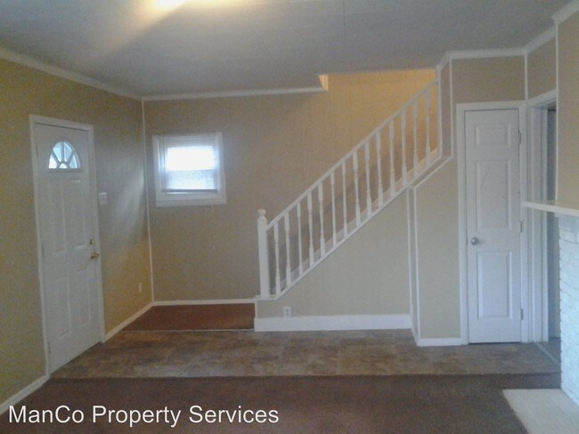 Building Photo - 1308 Huffman Ave