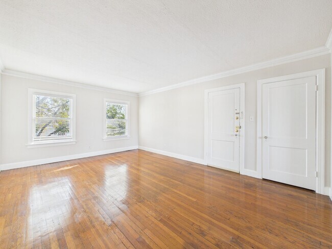 Foto del edificio - 1920 Richmond Ave.