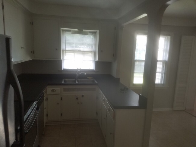 Foto del edificio - 3697 Silsby Rd