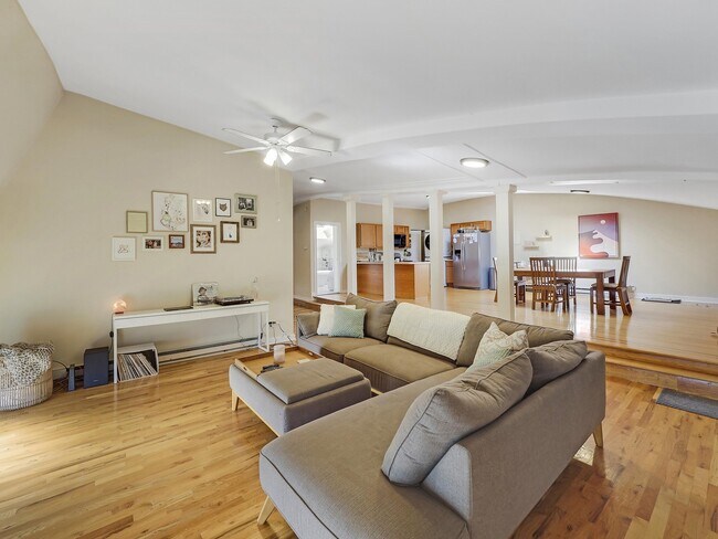 Foto del edificio - 4942 N Sheridan Rd