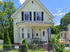 Building Photo - 40 S Whipple St