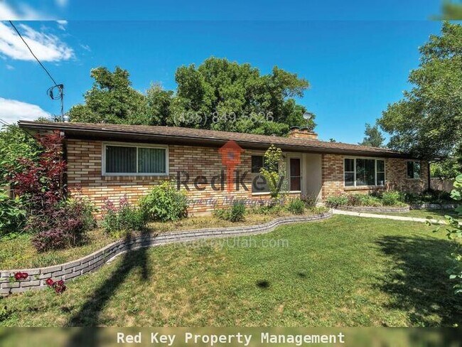 Foto del edificio - Coleman St Single Family Home with 2 Maste...