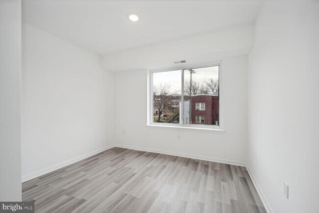 Foto del edificio - 1642 16th St SE