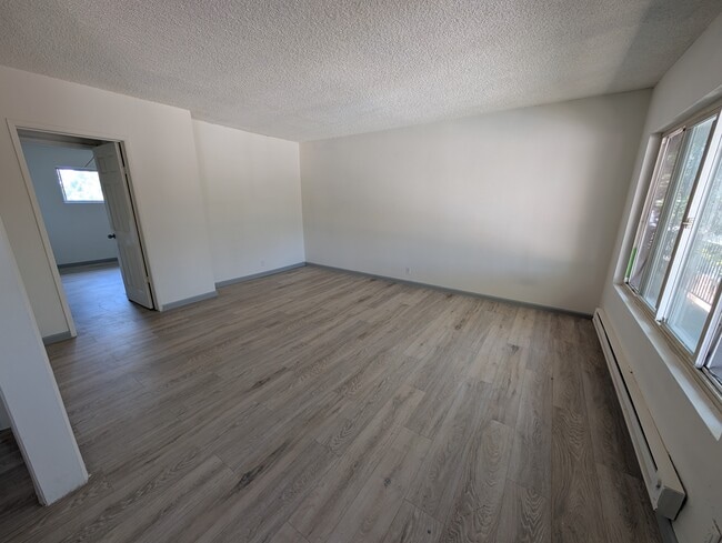 Foto del edificio - 15308 Orange Ave