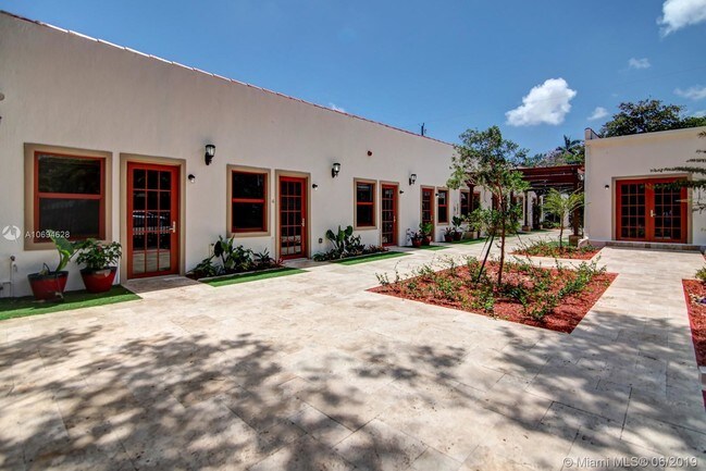 Foto del edificio - 735 W Las Olas Blvd