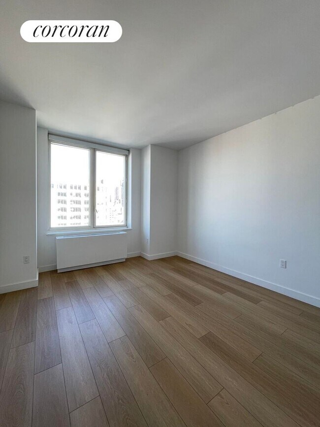 Foto del edificio - 550 W 45th St