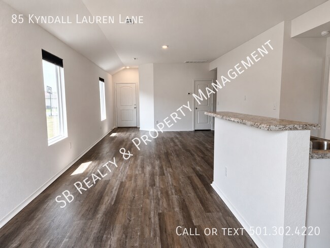 Foto del edificio - 85 Kyndall Lauren Ln