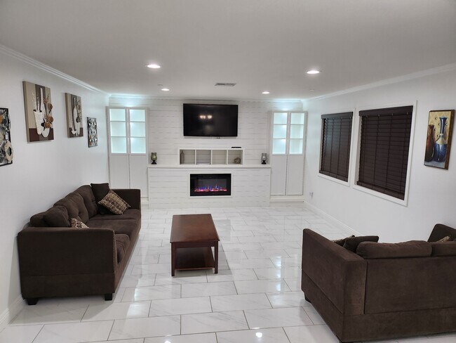 Foto del edificio - 11766 Beckington Pl