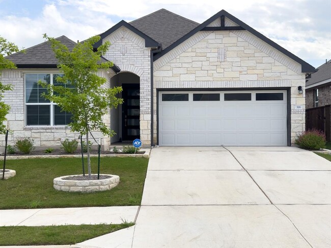 Building Photo - 316 Peace Pipe Way