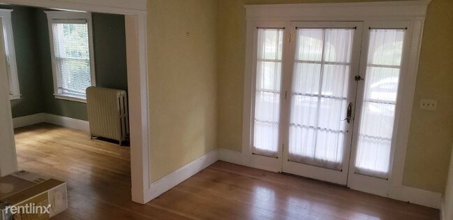 Foto del edificio - 48 Blue Hills Pkwy
