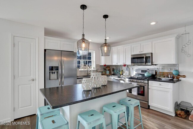 Foto del edificio - 304 6th Ave