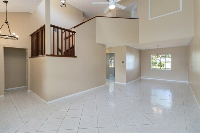 Foto del edificio - 1575 Lawndale Cir