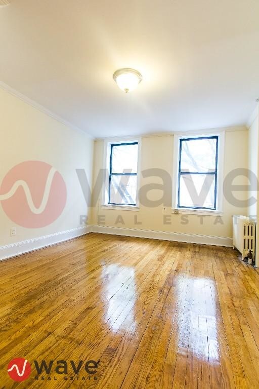 Building Photo - 118 Saint Marks Pl