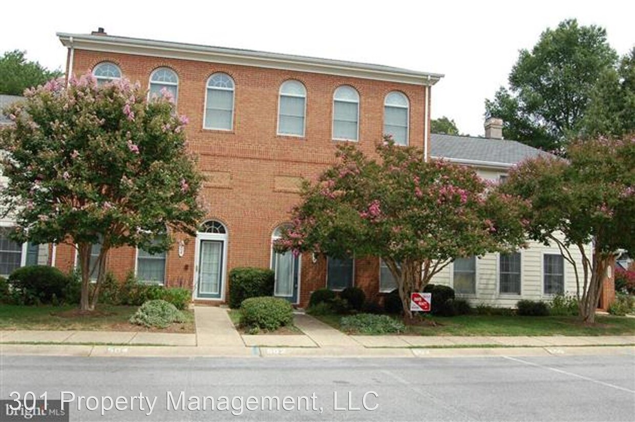 Primary Photo - 3 br, 3.5 bath House - 502 Quince Court