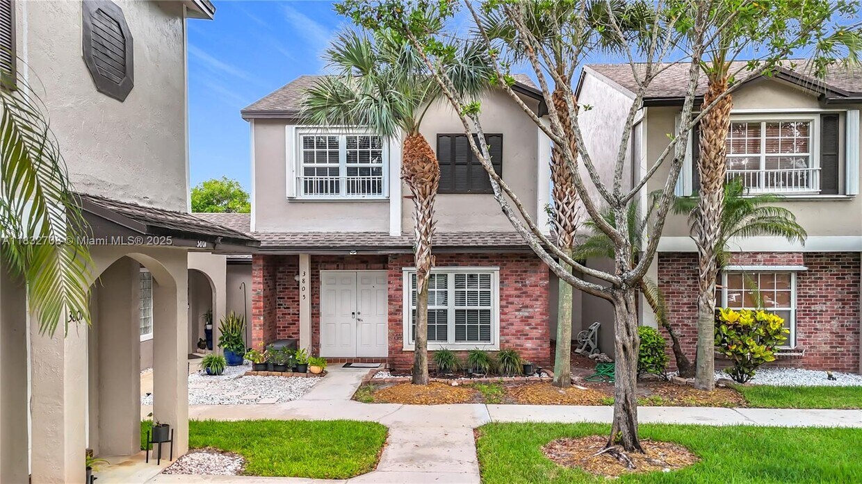 Primary Photo - 3805 NW 121st Ave