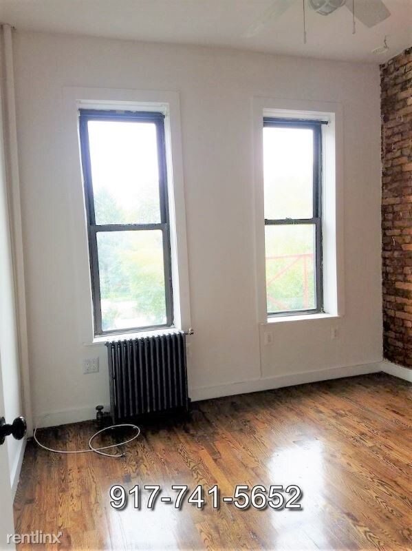 Building Photo - 1 br, 1 bath Apartment - 549 Throop Ave