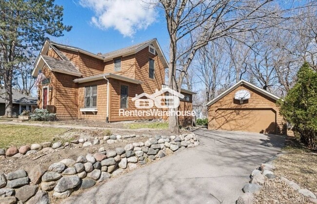 Building Photo - 175 3rd St