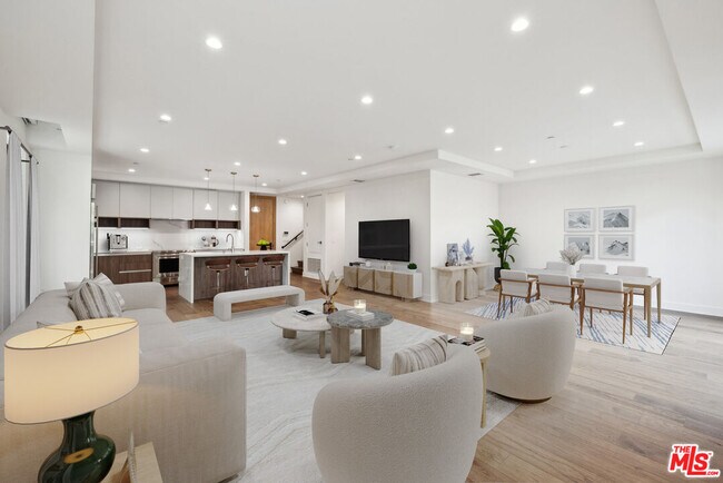 Foto del edificio - 725 Croft Ave