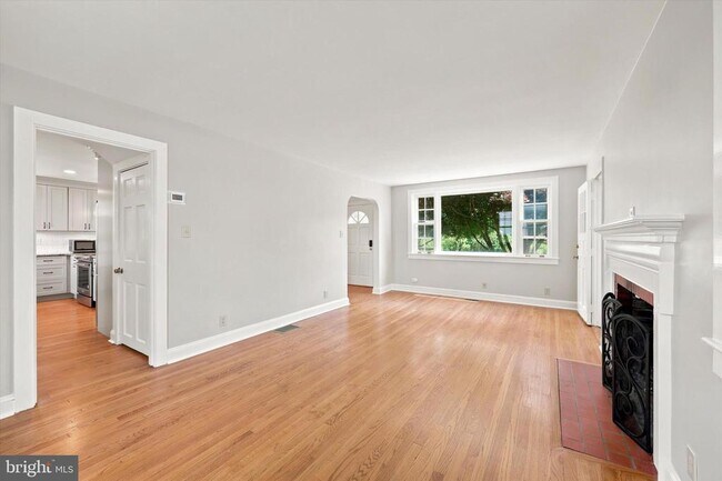 Foto del edificio - 843 Taylor St