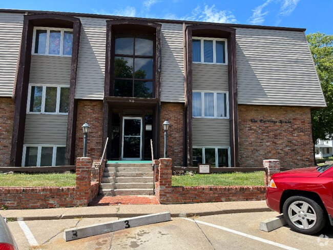 Building Photo - 515 N 13th St