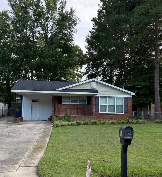 Building Photo - 107 Hartley Dr