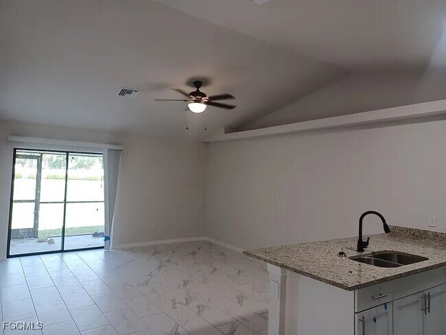 Foto del edificio - 1109 SE 5th Ct