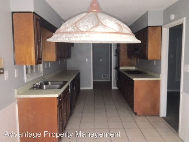 Building Photo - 6368 Quince Rd