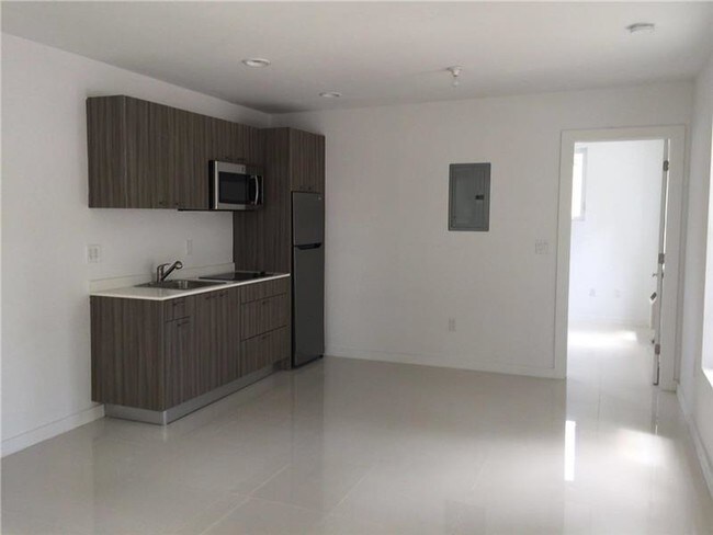 Fotografía del edificio - 1419 West Ave