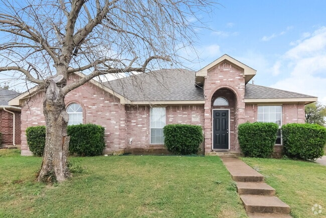 Building Photo - 324 Rio Grande Dr