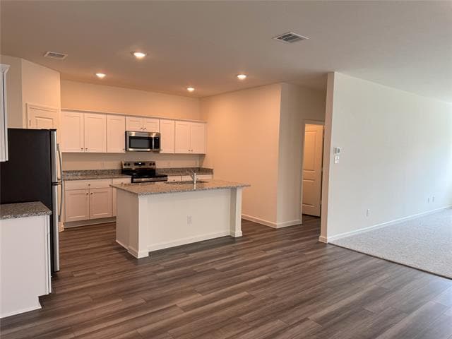Building Photo - 117 Connecticut Ct