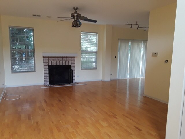 Building Photo - 2743 Sheridan Ct