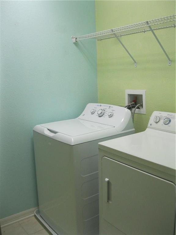 Foto del edificio - 2838 Oakville Pl