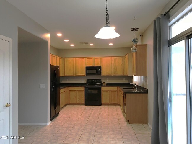 Building Photo - 6809 W Maldonado Rd