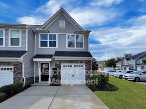 Building Photo - 227 Clearwood Dr
