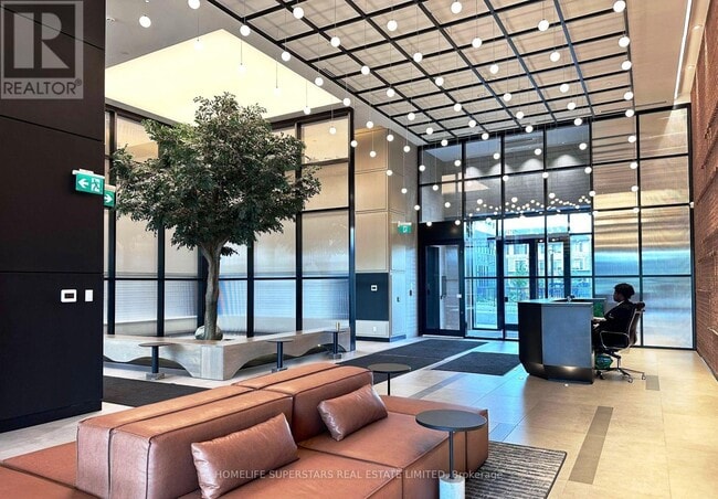 Building Photo - 3220 William Coltson Ave