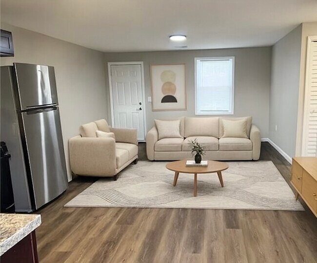 Foto del edificio - 4320 S Brook St