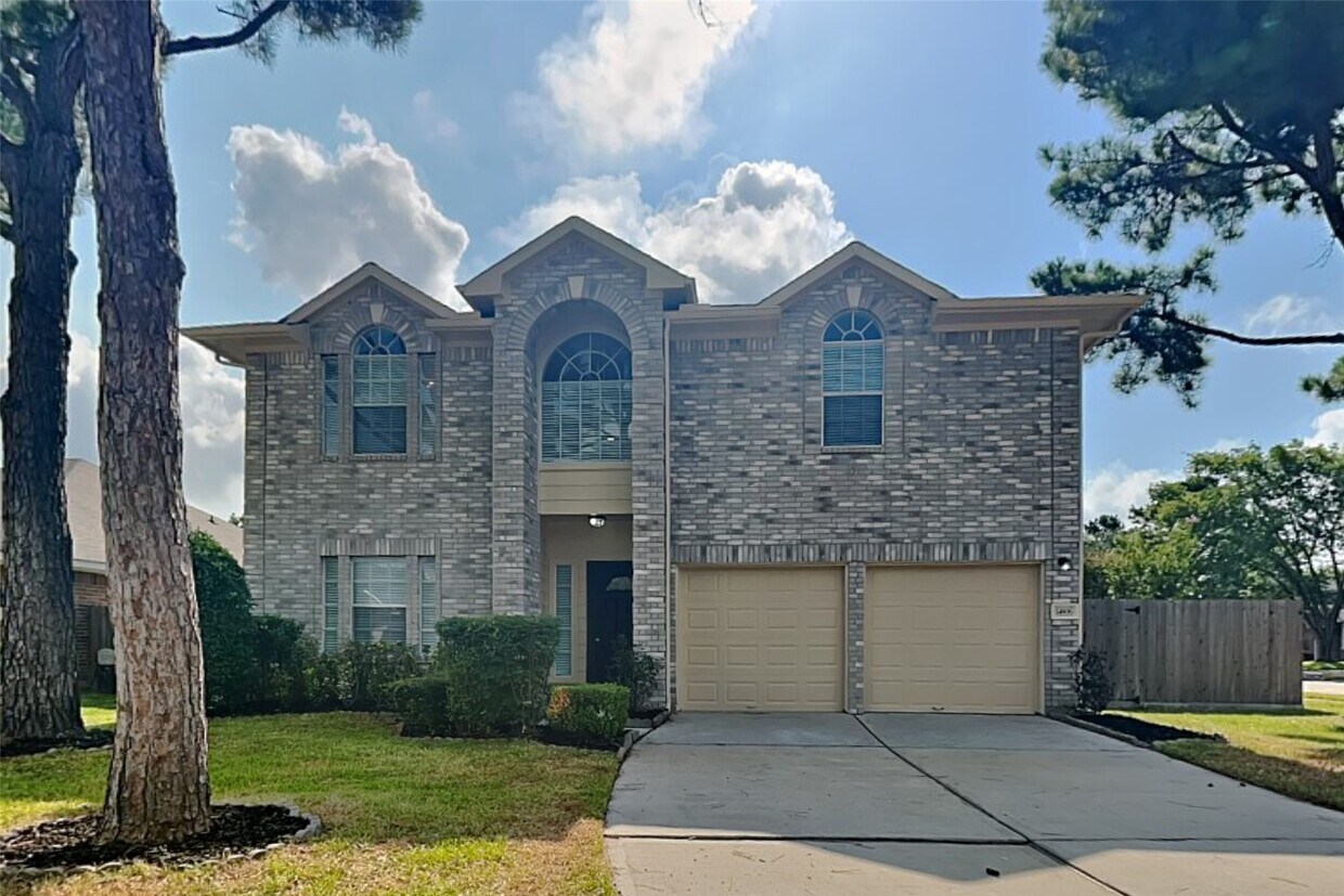 Primary Photo - 14906 Woodcypress Ln
