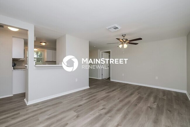 Foto del edificio - 3 Bedroom Pet-Friendly Home in holiday, FL with Main Street Renewal