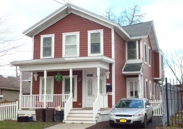 Primary Photo - 422 Marcellus Street