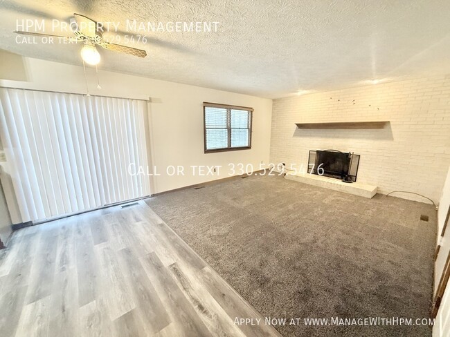 Foto del edificio - 5945 Frank Ave NW