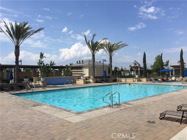 Foto del edificio - 4825 S Ophelia Ln