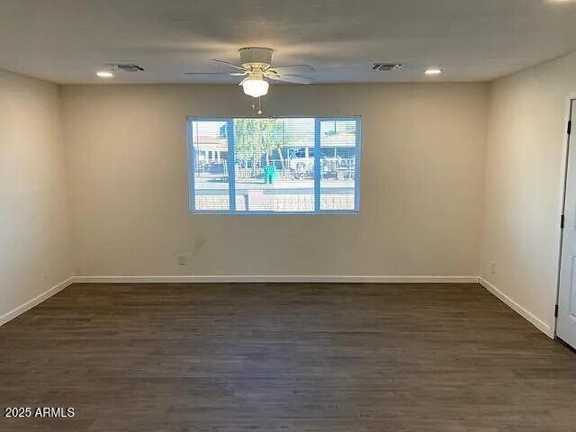 Foto del edificio - 44317 W Heritage Ln